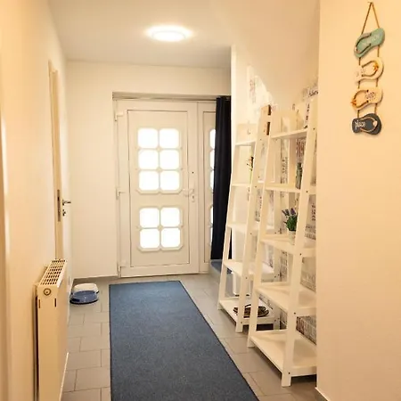 Haus Figaro Mit Hund Villa Schillig Exterior photo